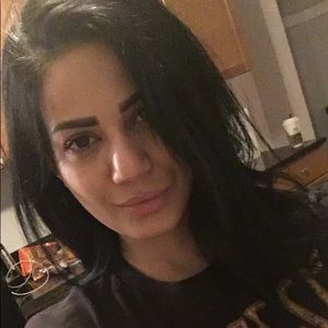 Meet your Posher, Nivin